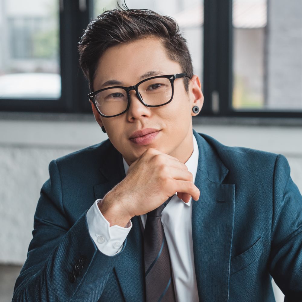 Sale Handsome Young Asian Businessman In Suit And Eyegl QNR7Z5E 1
